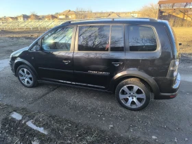 Обява за продажба на VW Touran 2.0TDI CROSS  ~8 600 лв. - изображение 1