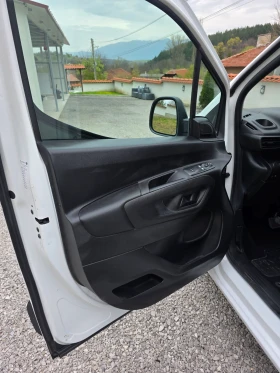 Citroen Berlingo 1.5 130 кс Автоматик - 9900 € / 19362.72 лв. - 65893188 17