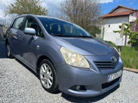������ Toyota Verso