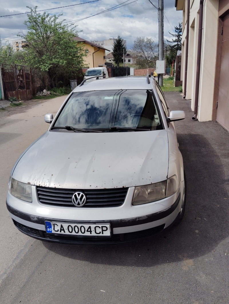 VW Passat 1.9, снимка 1 - Автомобили и джипове - 45159551