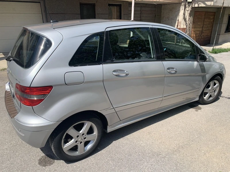 Mercedes-Benz B 200, снимка 5 - Автомобили и джипове - 49509255