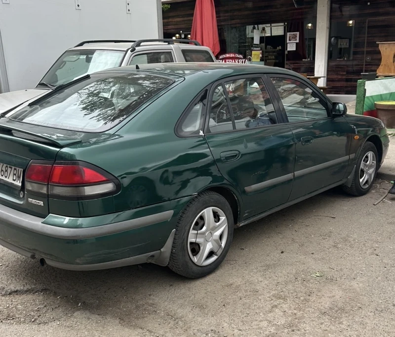 Mazda 626, снимка 2 - Автомобили и джипове - 47822566