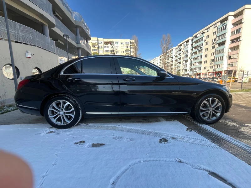 Mercedes-Benz C 220, снимка 4 - Автомобили и джипове - 48556314