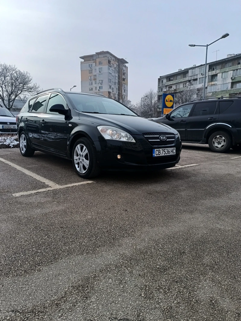 Kia Ceed 1.6CRDI, снимка 1 - Автомобили и джипове - 48758209