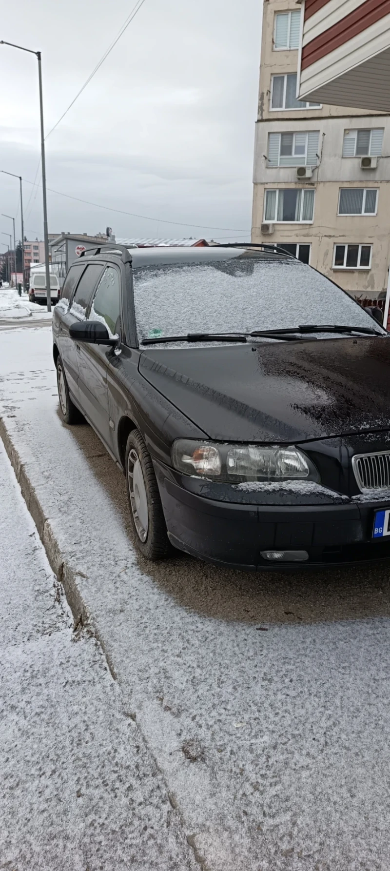 Volvo V70, снимка 2 - Автомобили и джипове - 49120083