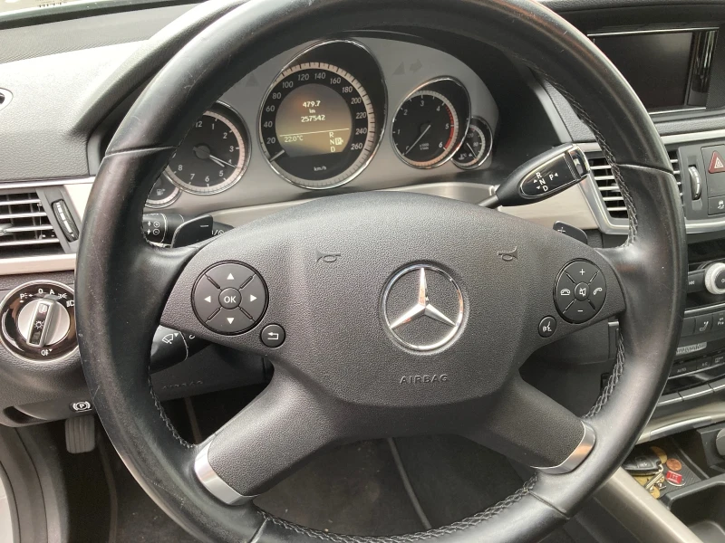 Mercedes-Benz E 350 CDI Avantgarde - отлично техническо състояние, снимка 7 - Автомобили и джипове - 50206512