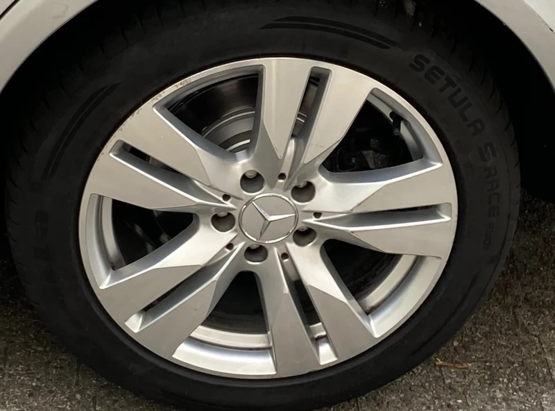 Mercedes-Benz E 350 CDI Avantgarde - отлично техническо състояние, снимка 9 - Автомобили и джипове - 50206512