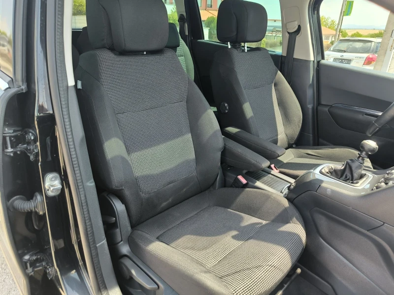 Peugeot 5008 1.6i, снимка 8 - Автомобили и джипове - 51042531
