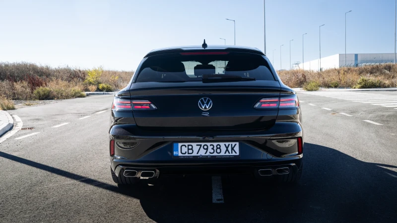 VW Arteon R Shooting Brake ЦЕНА ДО 19.12.2025, снимка 7 - Автомобили и джипове - 52450071