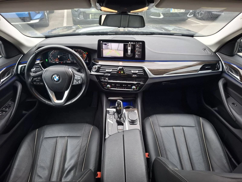 BMW 530  Xdrive , снимка 8 - Автомобили и джипове - 52214383