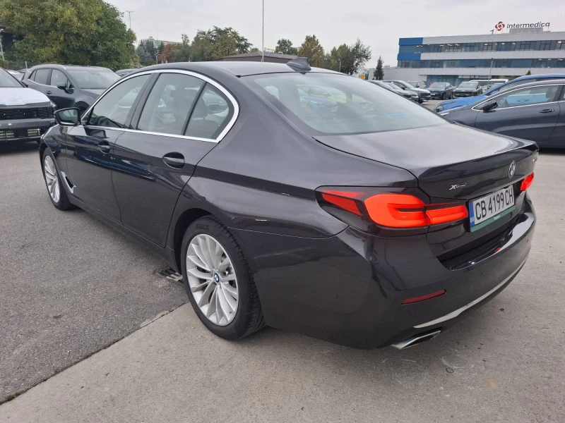 BMW 530  Xdrive , снимка 6 - Автомобили и джипове - 52214383