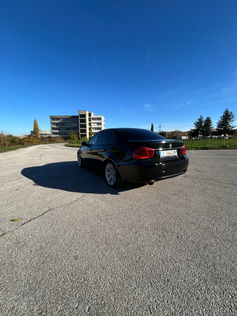 BMW 320 320D, снимка 5 - Автомобили и джипове - 52555470