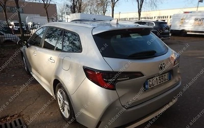 Toyota Corolla Touring, снимка 2 - Автомобили и джипове - 48250505