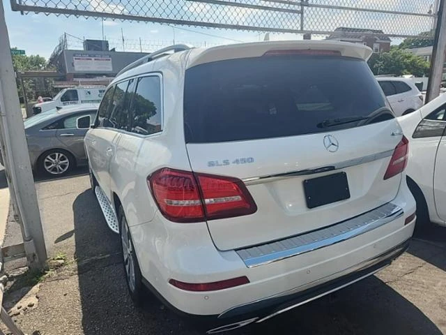 Mercedes-Benz GLS 450 Carplay* 360cam* Пано* Autopark* TV* BURMAISTER, снимка 9 - Автомобили и джипове - 47456442