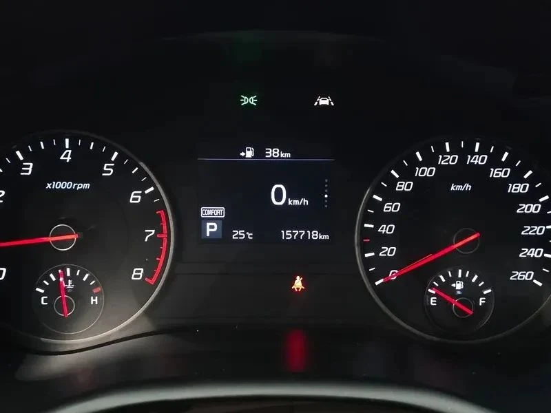 Kia Stinger, снимка 8 - Автомобили и джипове - 56690360