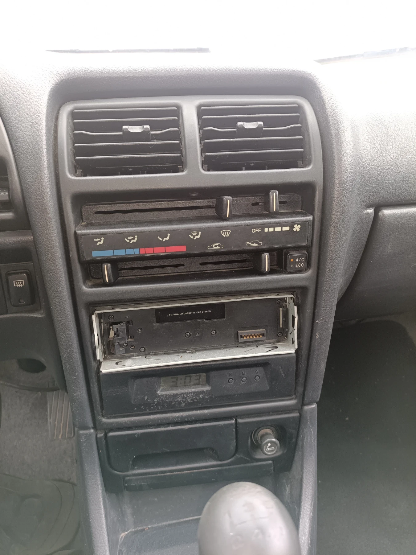 Subaru Justy  - изображение 9