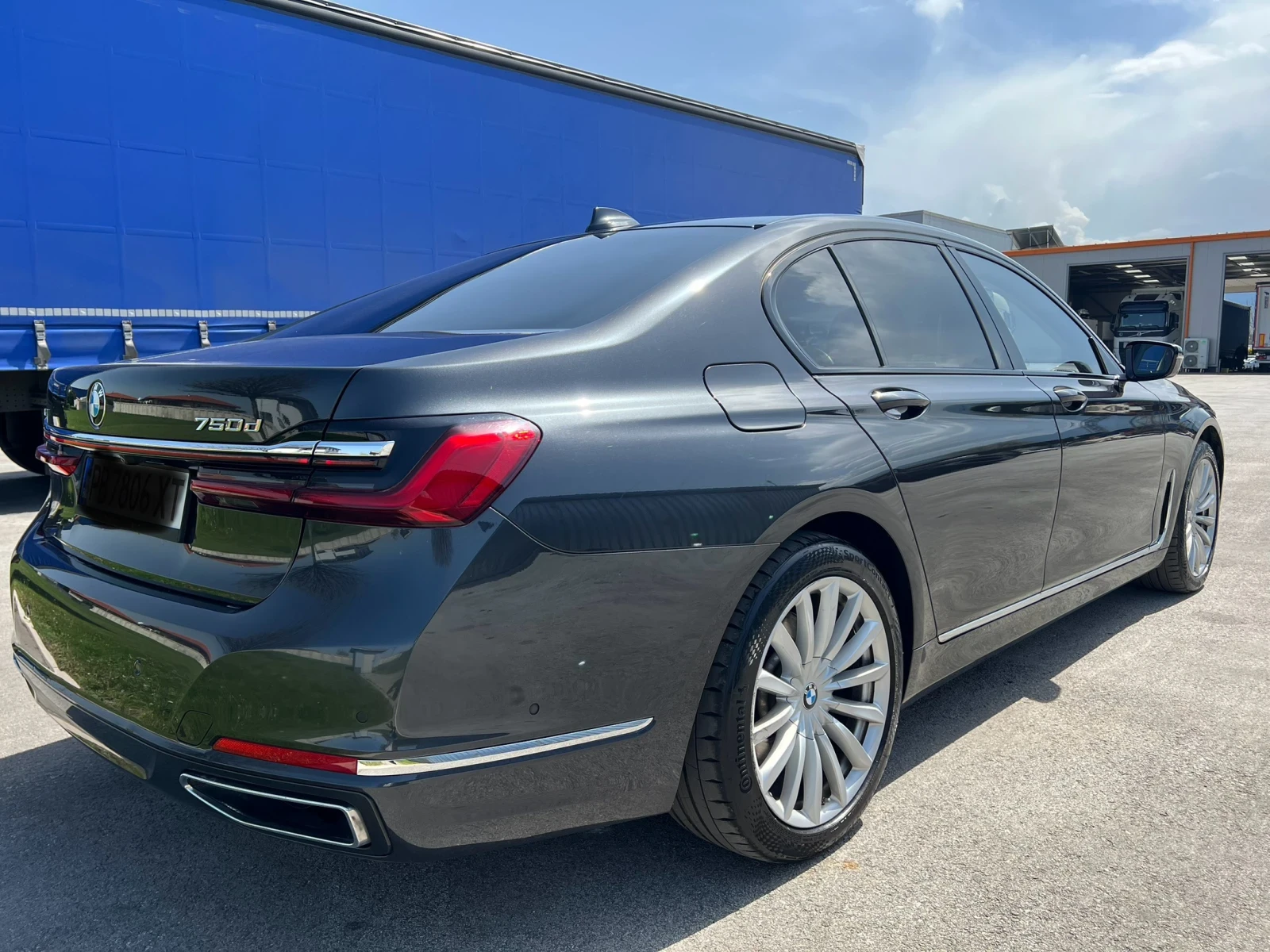 BMW 750 d xDrive/HUD/360/HARMAN KARDON/LASER/TV/Massage - изображение 3