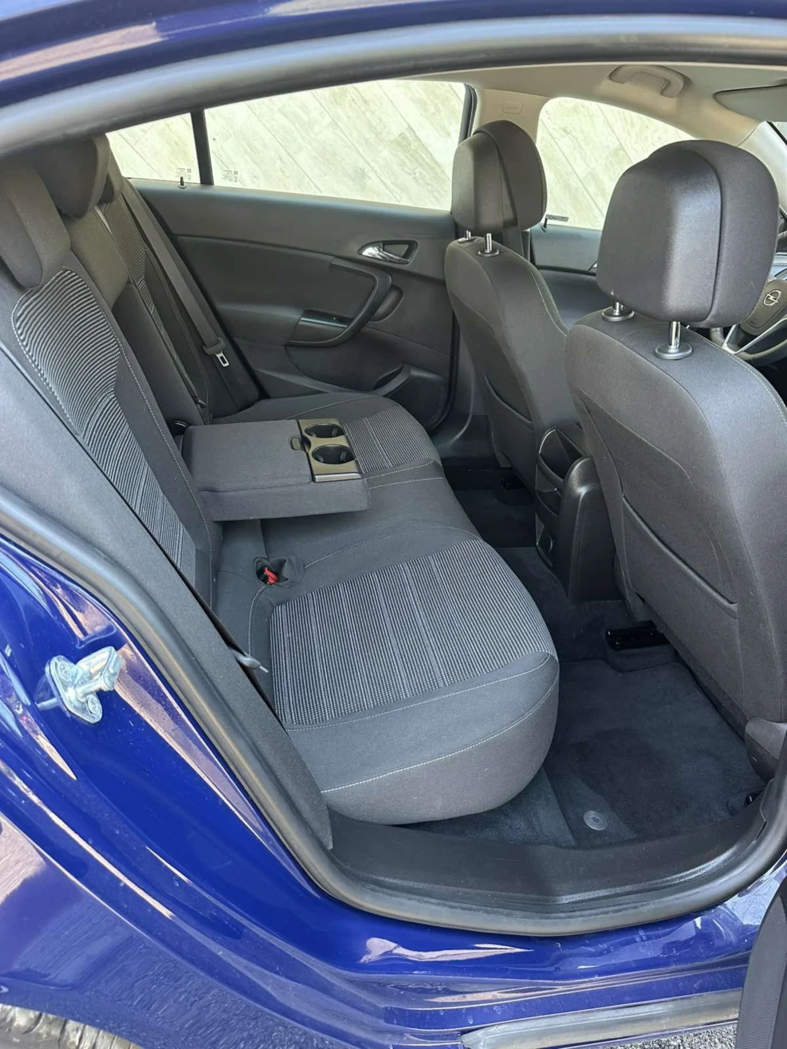 Opel Insignia 1, 6 CDTI NAVI  - изображение 10