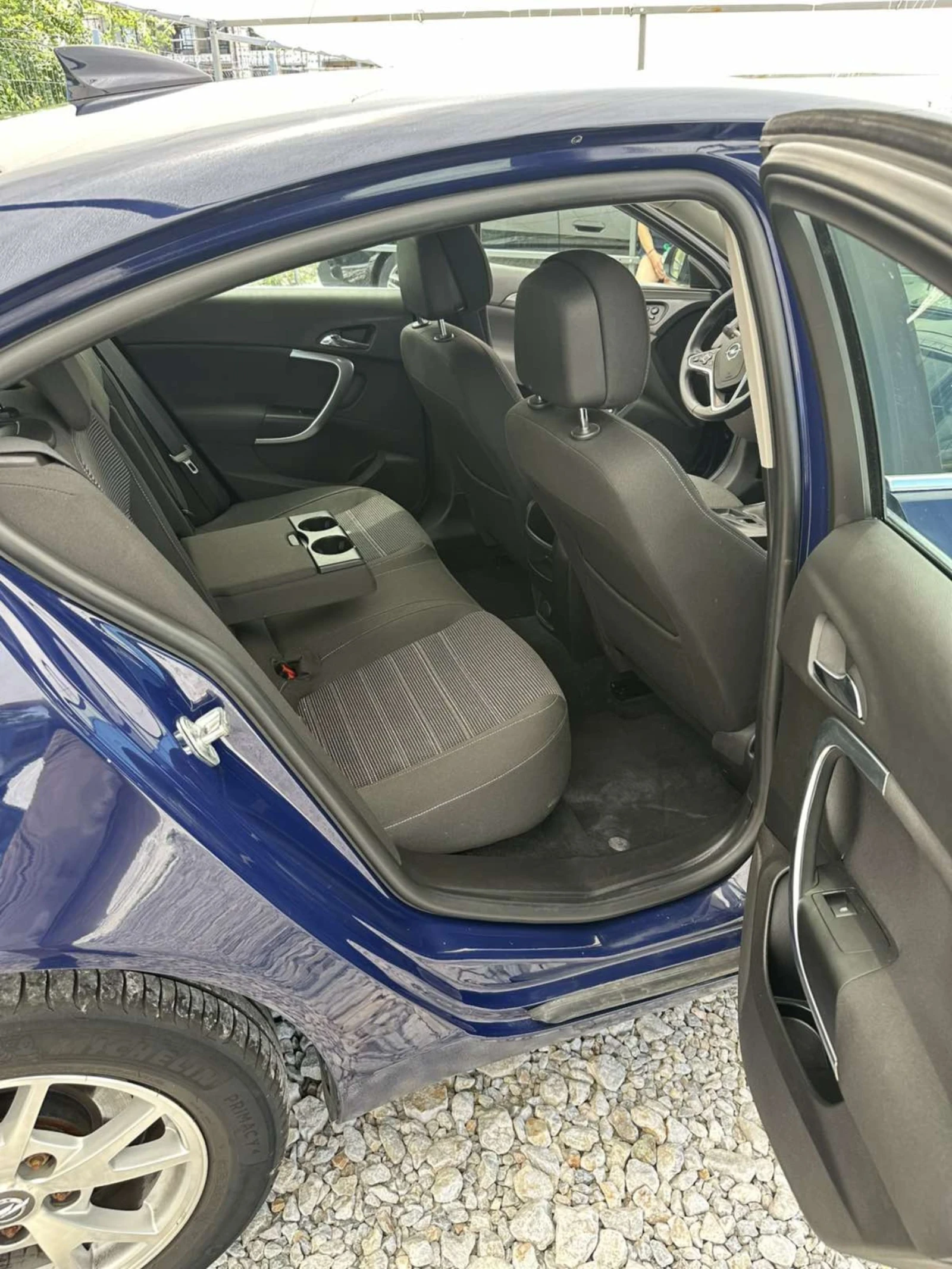 Opel Insignia 1, 6 CDTI NAVI , снимка 14 - Автомобили и джипове - 55008785