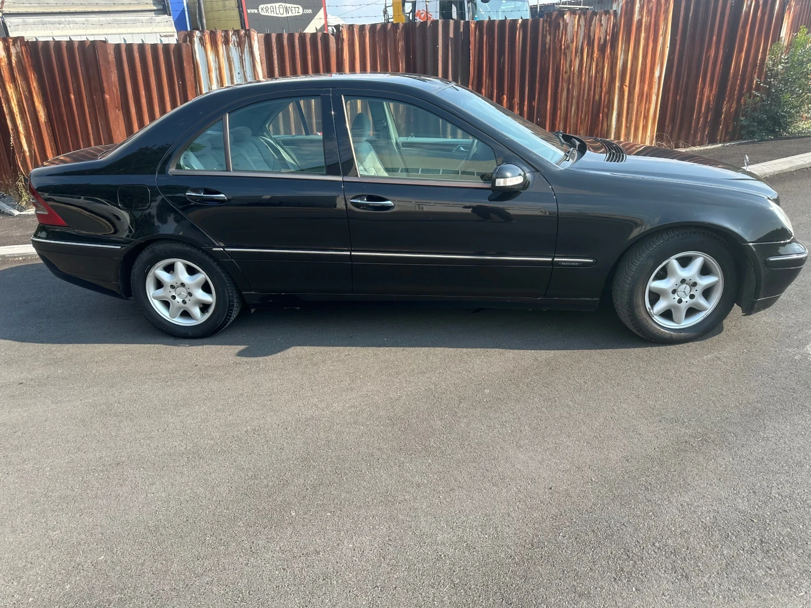 Mercedes-Benz C 220 CDI Elegance - изображение 2