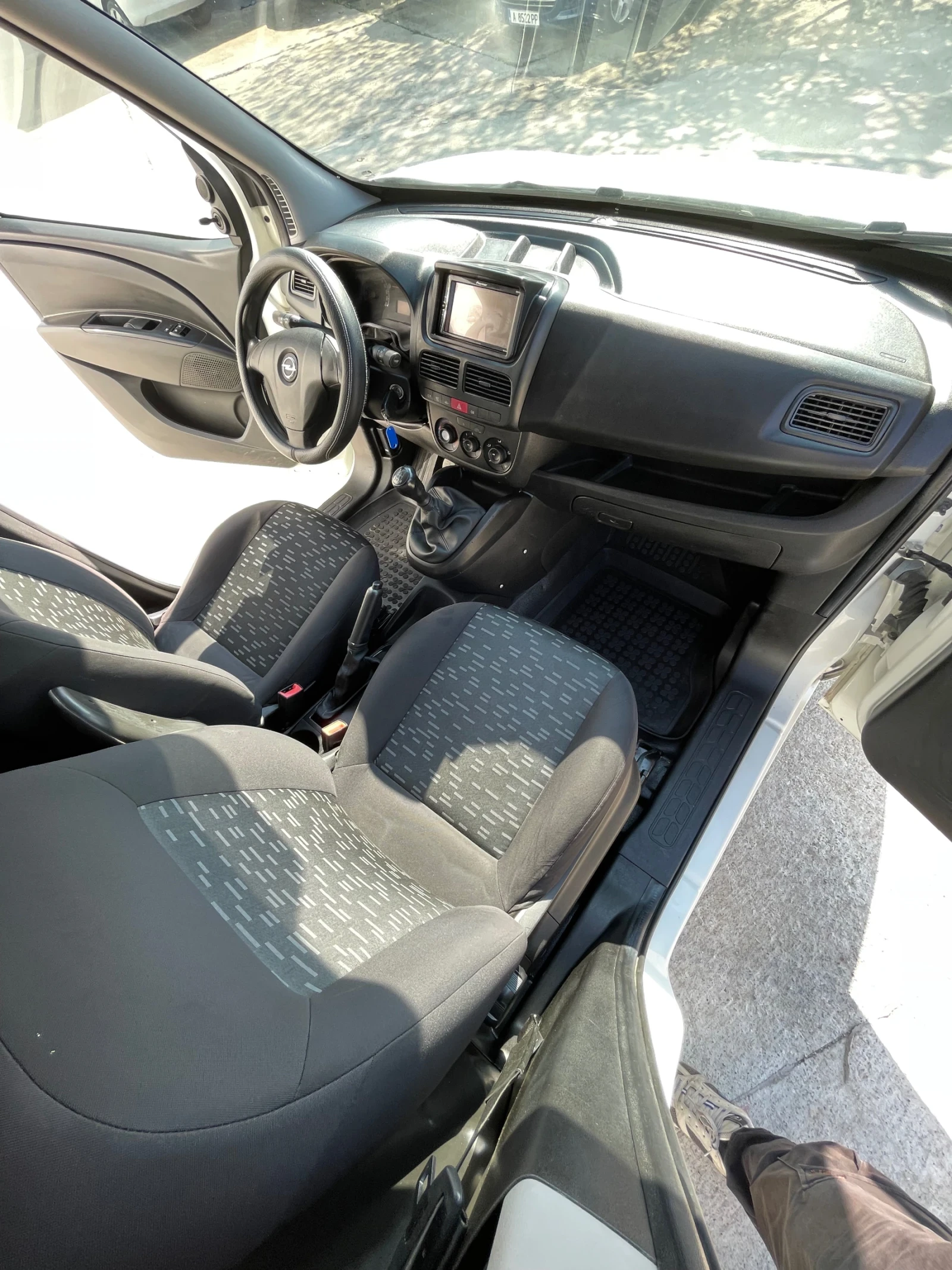 Opel Combo 1.3CDTI-90к.с. | Mobile.bg — изображение 11