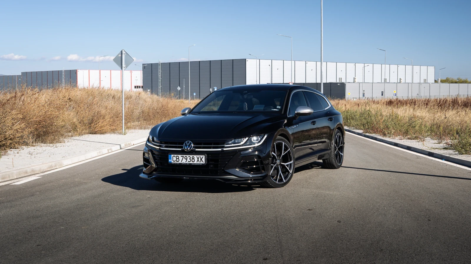 VW Arteon R Shooting Brake | Mobile.bg   1