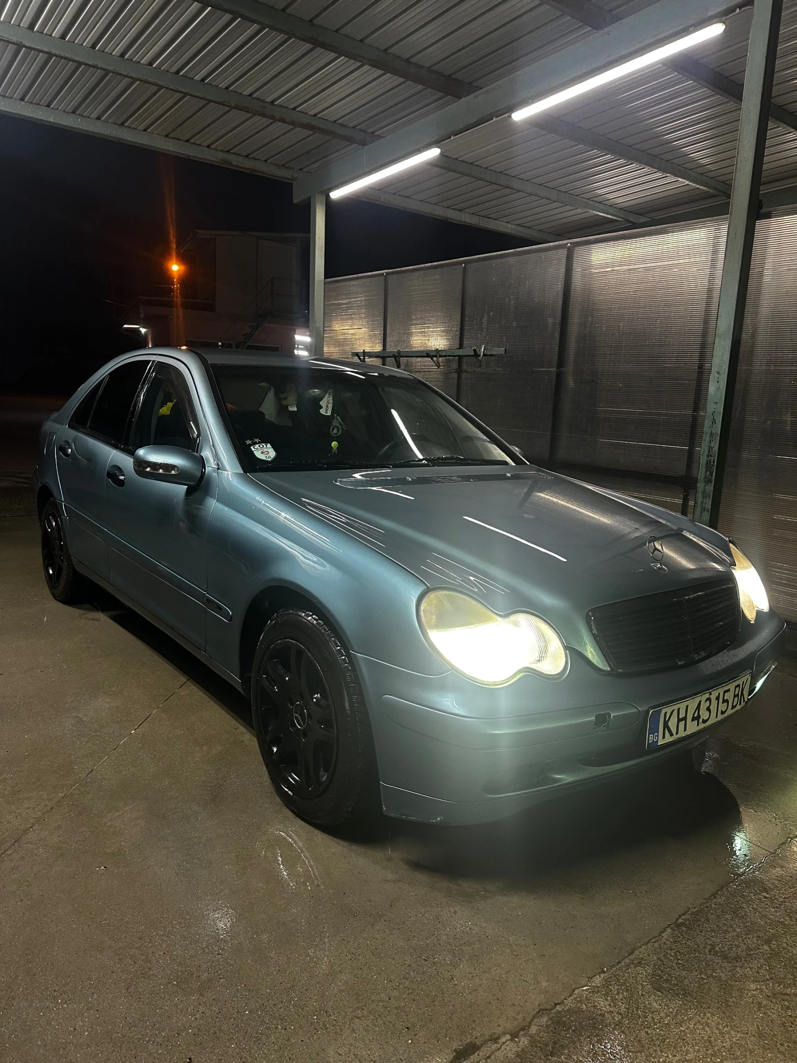 Mercedes-Benz C 180  - изображение 7