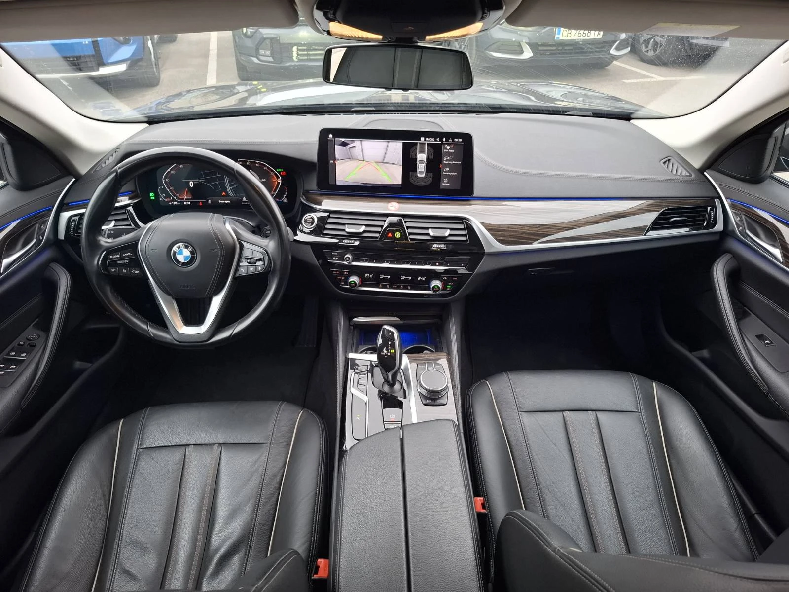 BMW 530 2.0 i Xdrive  | Mobile.bg   8