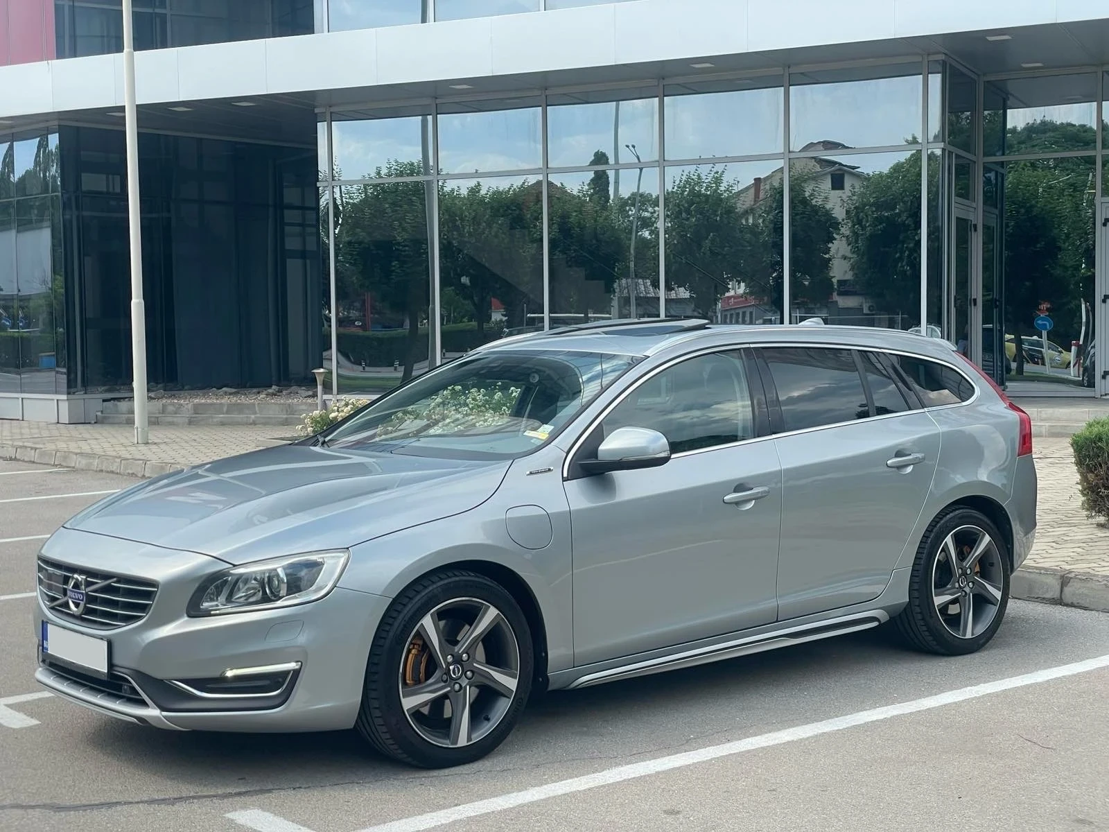 Volvo V60 D6 Twin Engine PHEV | Mobile.bg � ����������� 1