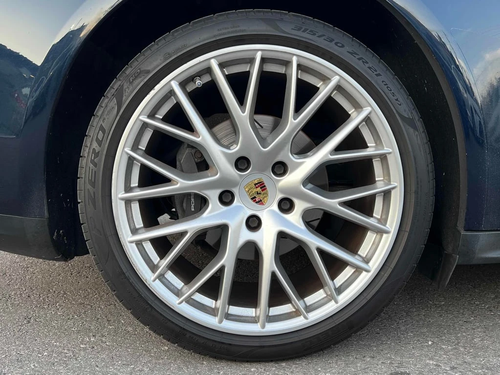 Porsche Panamera 2017 4dr HB * CARFAX * БЕЗ ПЪРВОНАЧАЛНА ВНОСКА - изображение 6