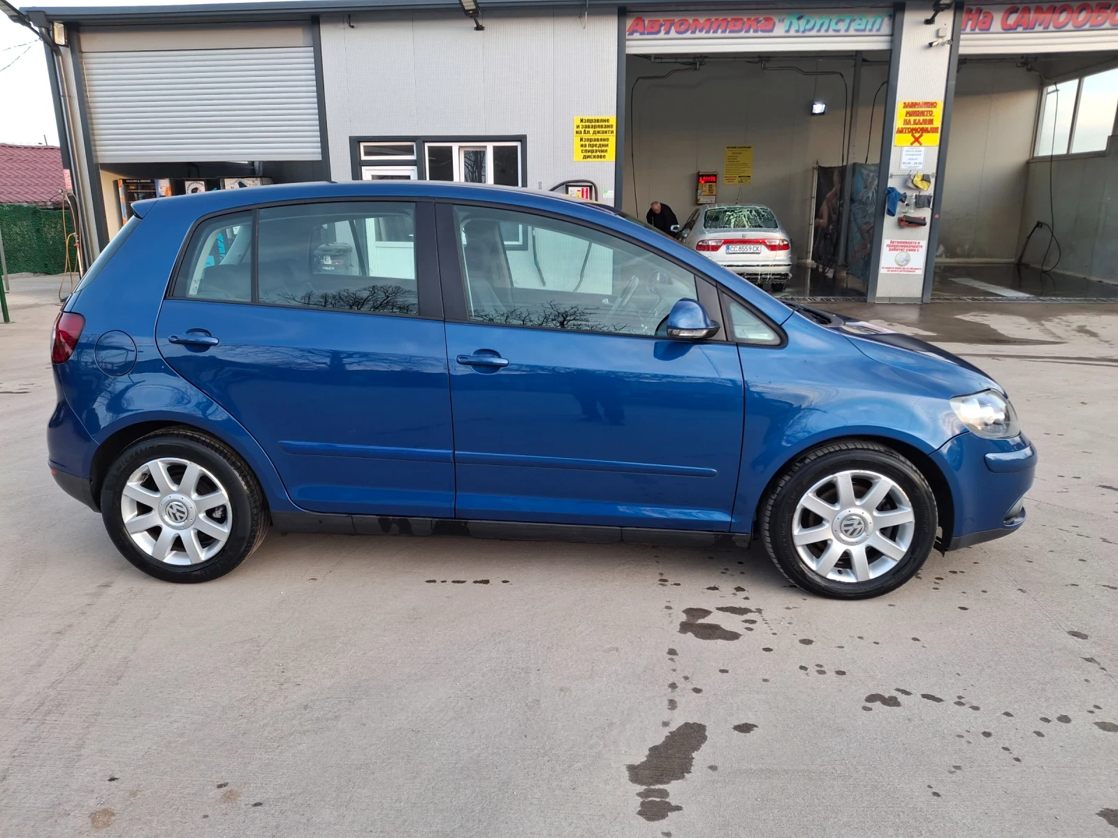 VW Golf Plus 1.9TDI 105 к.с, снимка 8 - Автомобили и джипове - 53818751