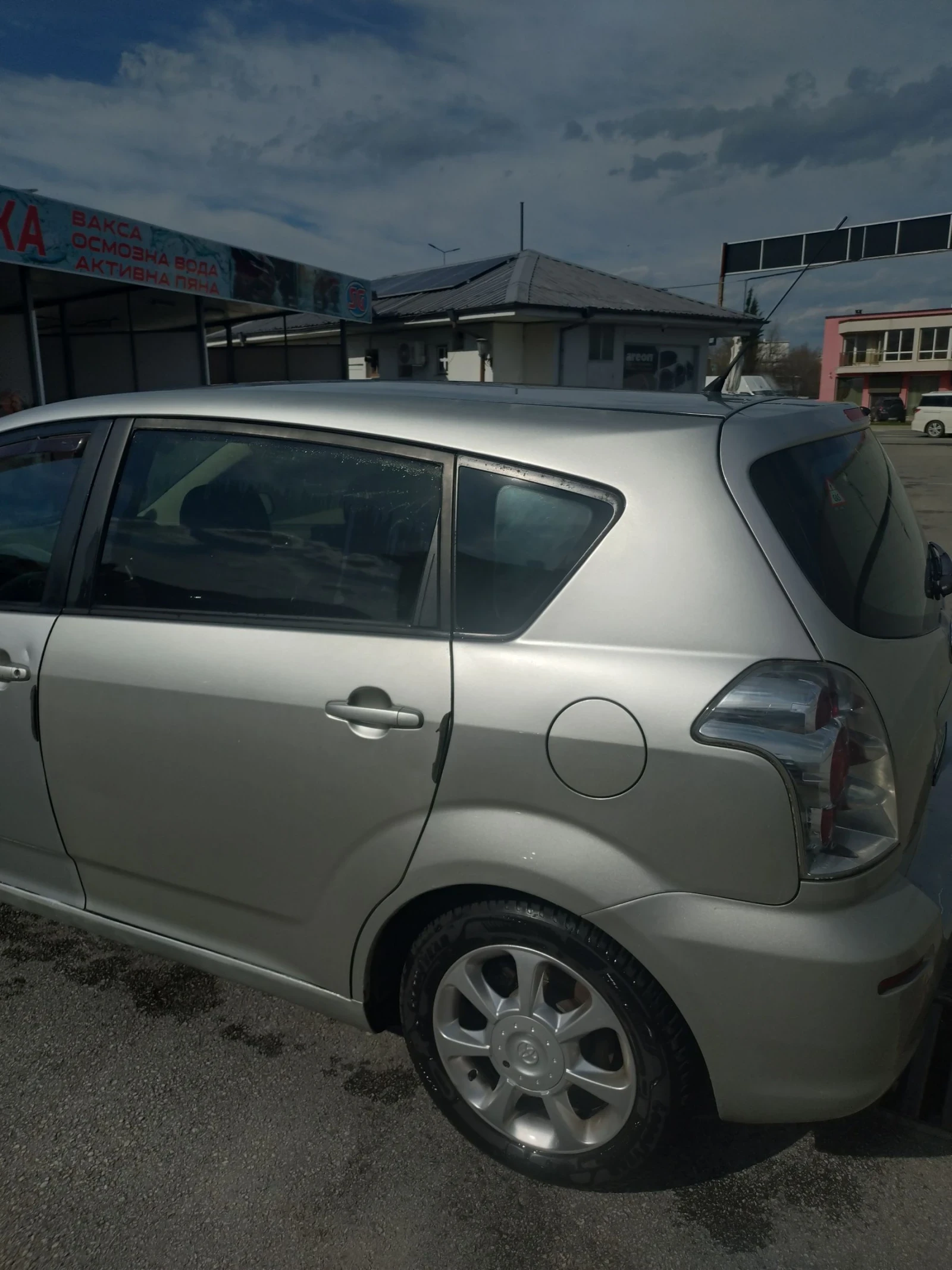 Toyota Corolla verso, снимка 5 - Автомобили и джипове - 54128330