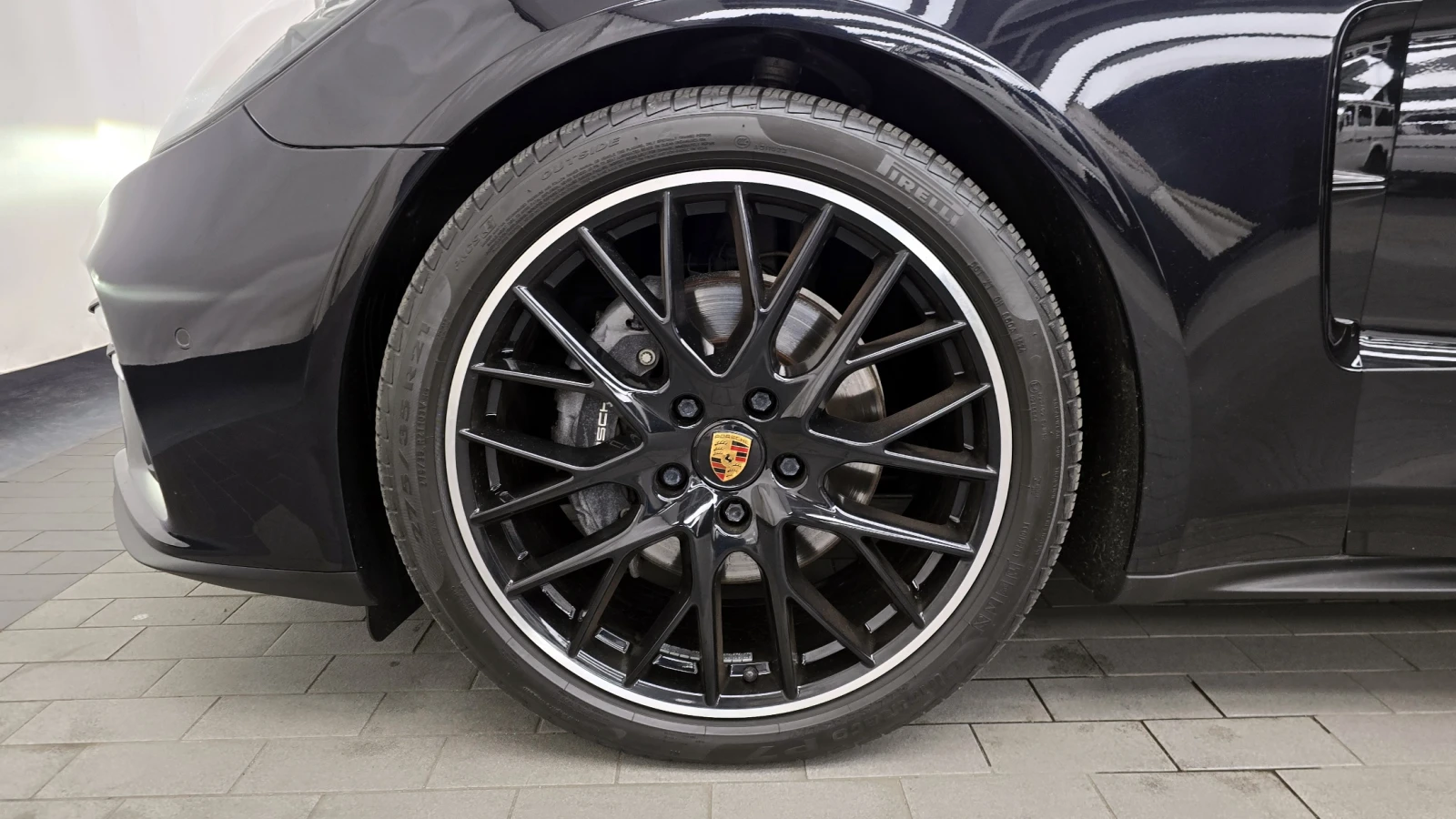 Porsche Panamera 4 / FACELIFT / RED INT / ОБДУХ / 360 / BOSE, снимка 4 - Автомобили и джипове - 54204730