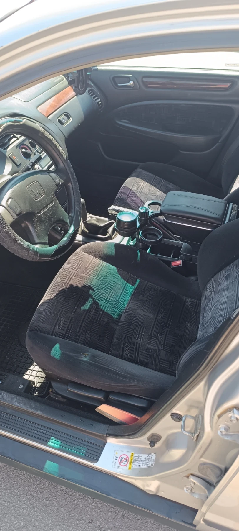 Honda Accord 1.8Vtec, снимка 7 - Автомобили и джипове - 55080706