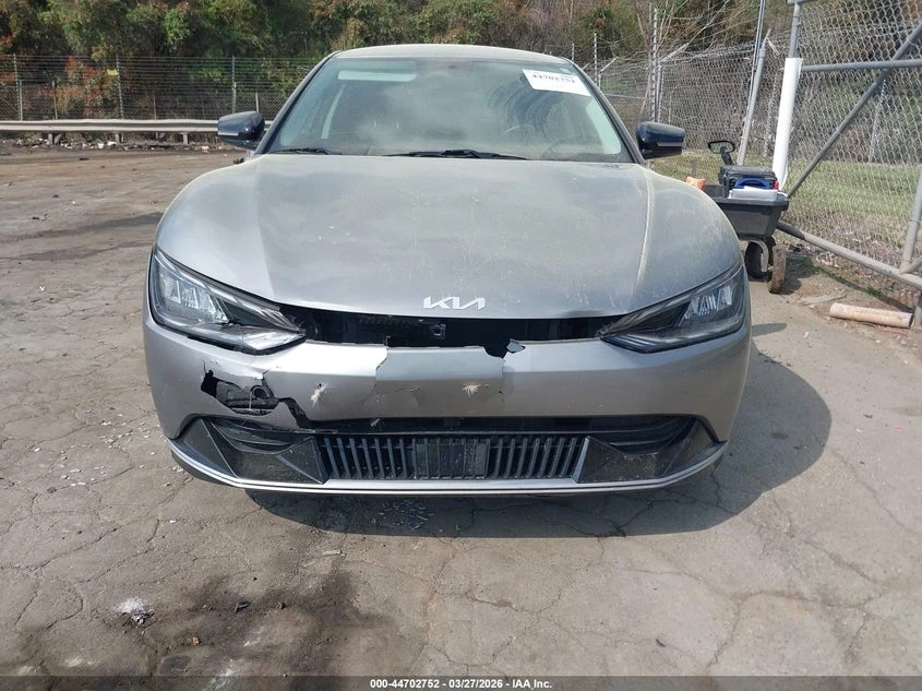 Kia EV6 Wind, снимка 12 - Автомобили и джипове - 55188414