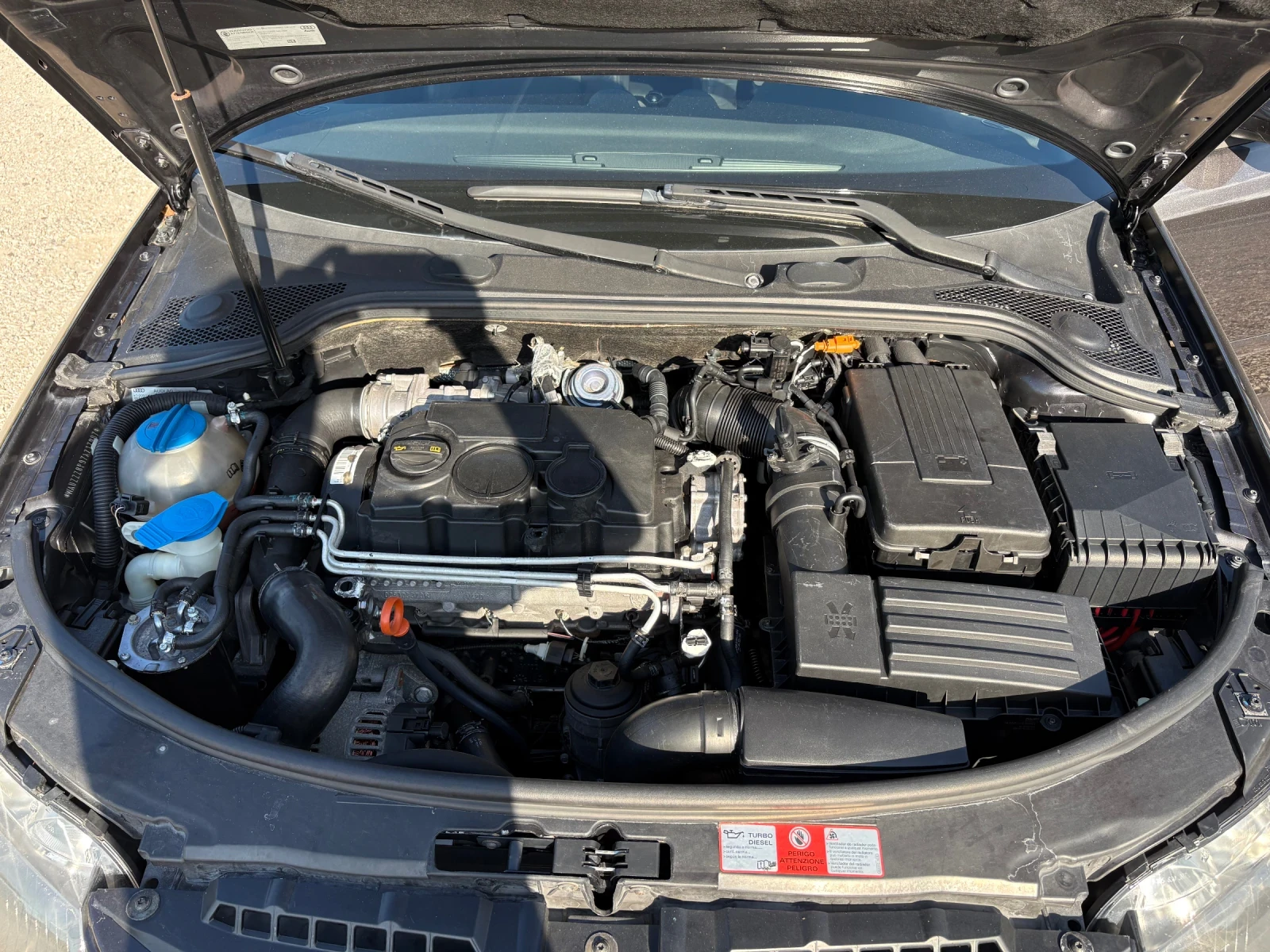 Audi A3 2.0TDI-140к.с.-S-line, снимка 16 - Автомобили и джипове - 55282660