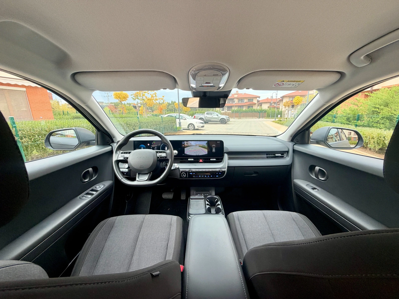 Hyundai Ioniq 5 Facelift 84 kwh, снимка 17 - Автомобили и джипове - 56438486