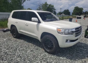 Toyota Land cruiser 5.7 V8 * FACELIFT * CARFAX * RUN&DRIVE * , снимка 3