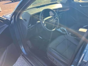 Kia Niro FWD  CARFAX, снимка 5