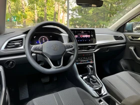 VW T-Roc VW T- Roc Life Plus 1.5 TSI OPF DSG | Mobile.bg    4