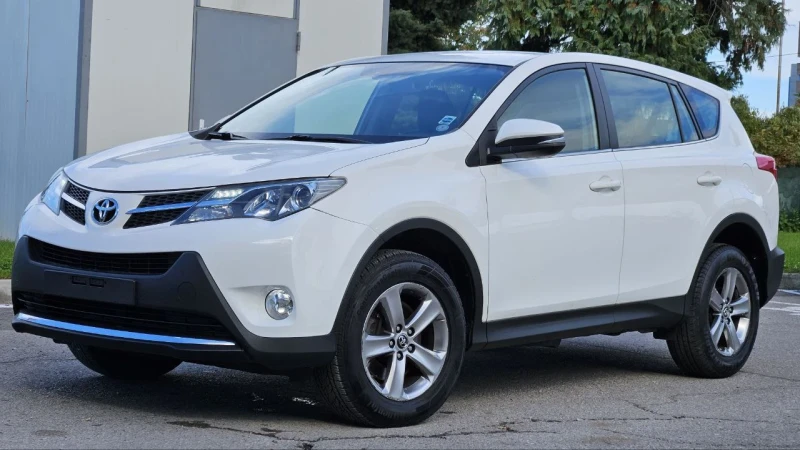 Toyota Rav4 2, 000 D4D EURO5 ПЪЛНА СЕРВИЗНА ИСТОРИЯ, снимка 4 - Автомобили и джипове - 47542537