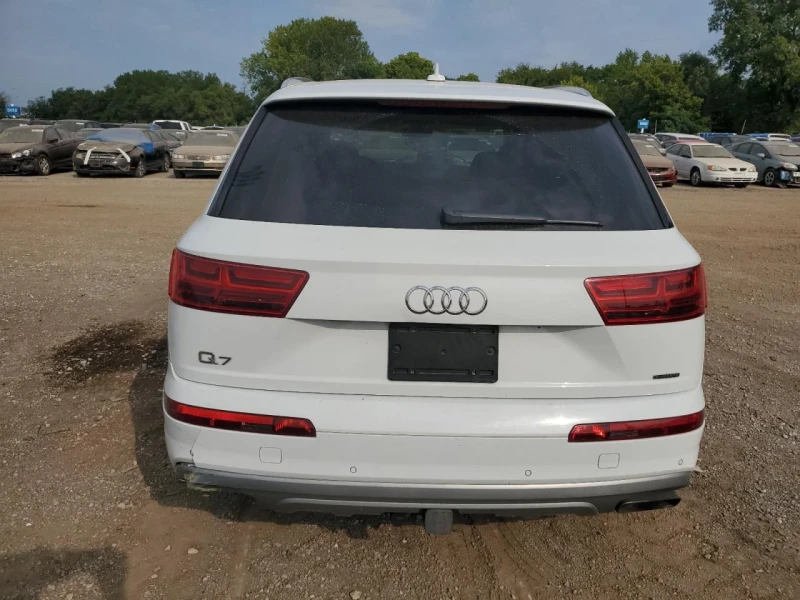 Audi Q7, снимка 6 - Автомобили и джипове - 48725223