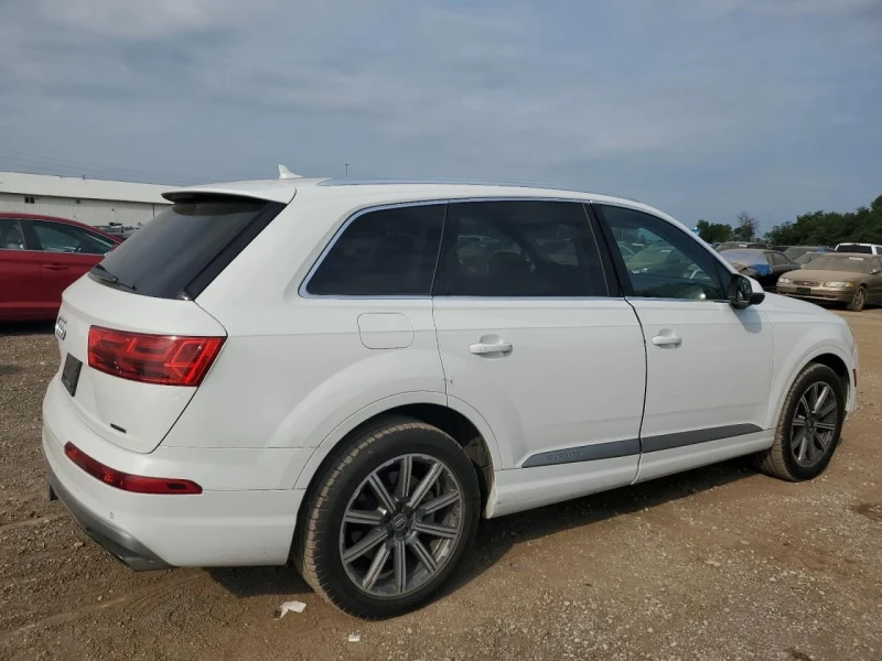 Audi Q7, снимка 3 - Автомобили и джипове - 48725223