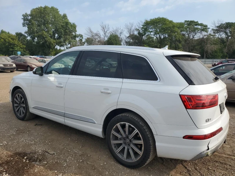 Audi Q7, снимка 2 - Автомобили и джипове - 48725223