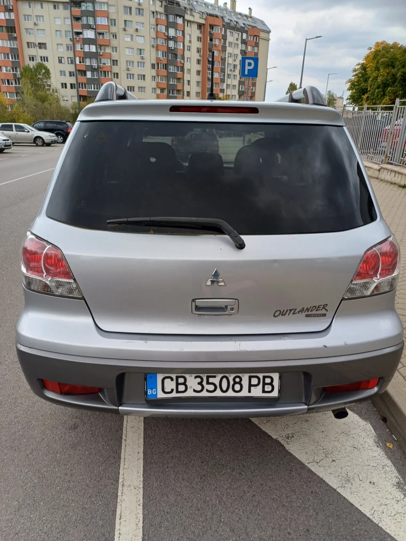 Mitsubishi Outlander, снимка 10 - Автомобили и джипове - 52537344