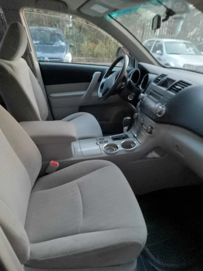 Toyota Highlander 2.7, снимка 6 - Автомобили и джипове - 52355126