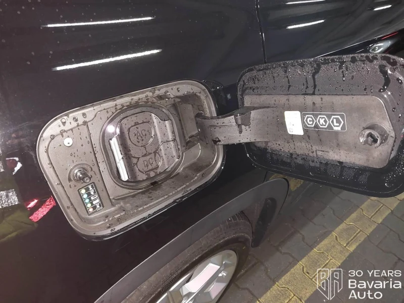 BMW iX1 20 eDrive , снимка 12 - Автомобили и джипове - 52727879