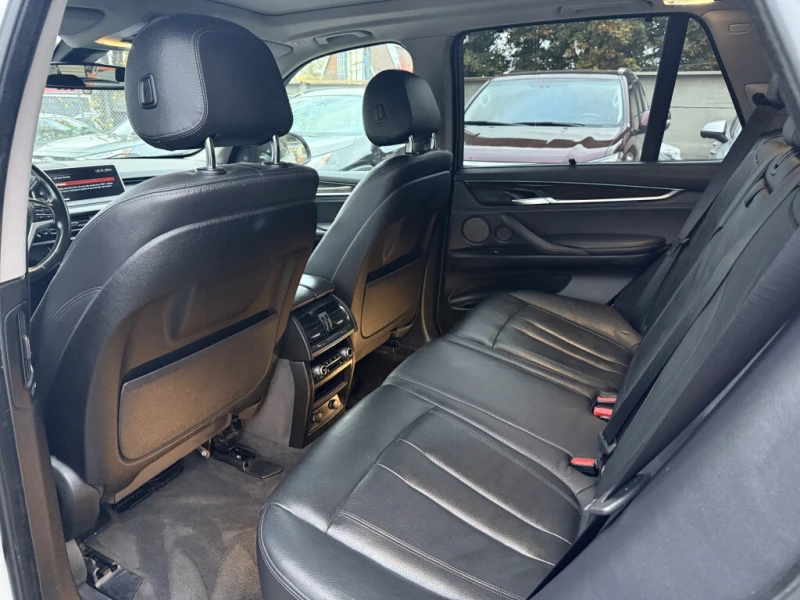 BMW X5 * xDrive35i 4dr All wheel Drive Sports Activity Ve, снимка 11 - Автомобили и джипове - 52968895