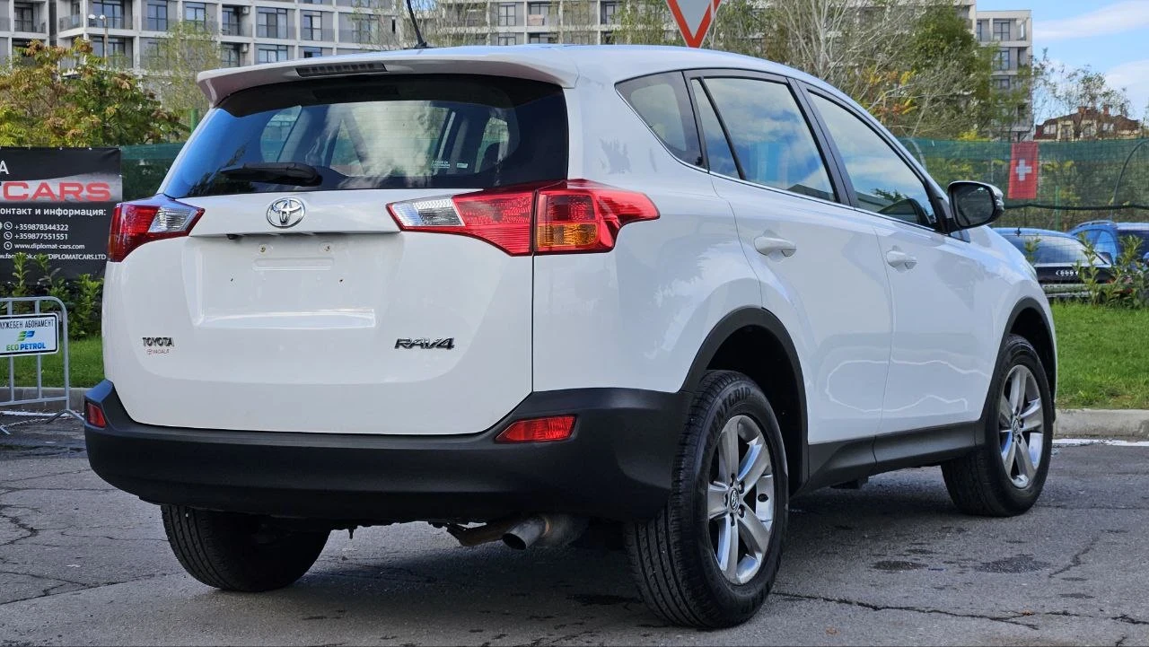 Toyota Rav4 2, 000 D4D EURO5 ПЪЛНА СЕРВИЗНА ИСТОРИЯ - изображение 8