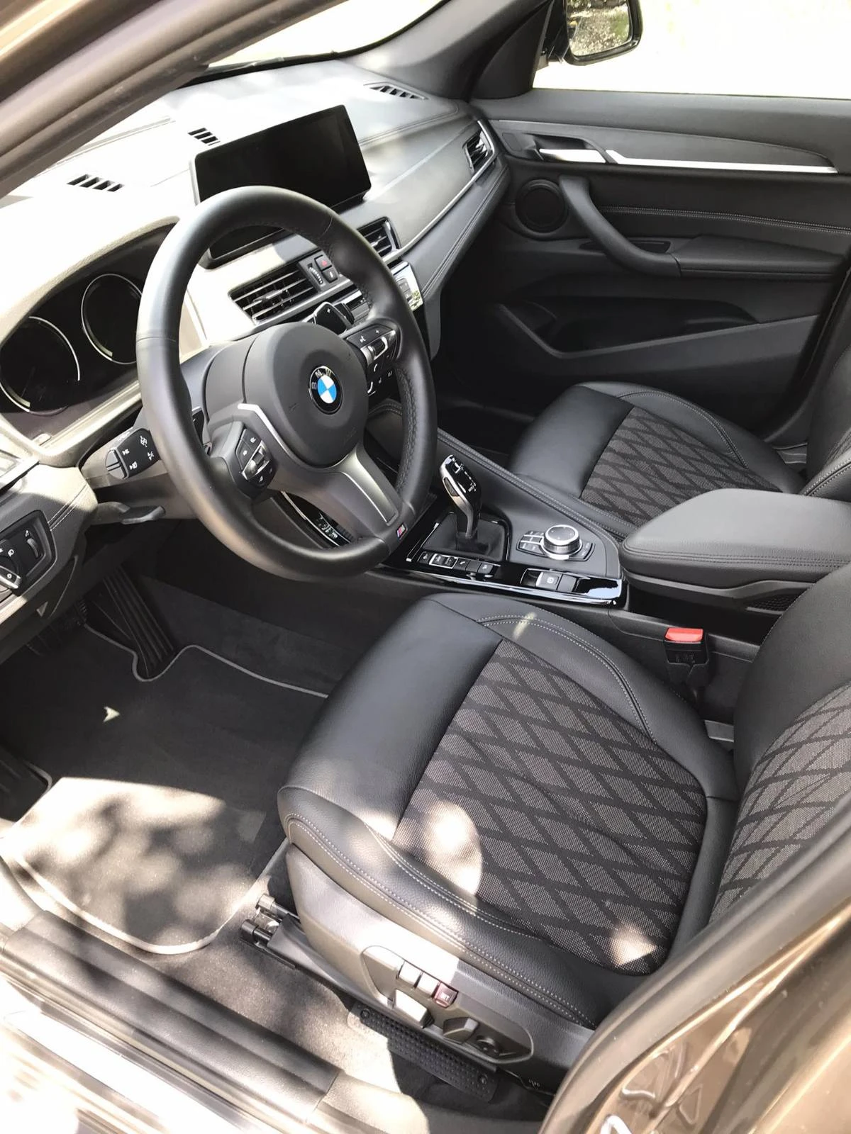 BMW X1 XLine 20i Xdrive - изображение 7